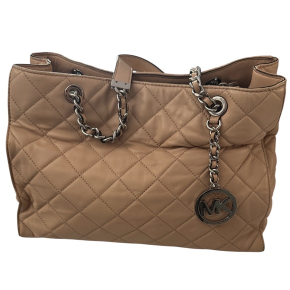 MICHAEL Michael Kors Handbags - MICHAEL MICHAEL KORS Susannah Large Quilted-Leather Tote